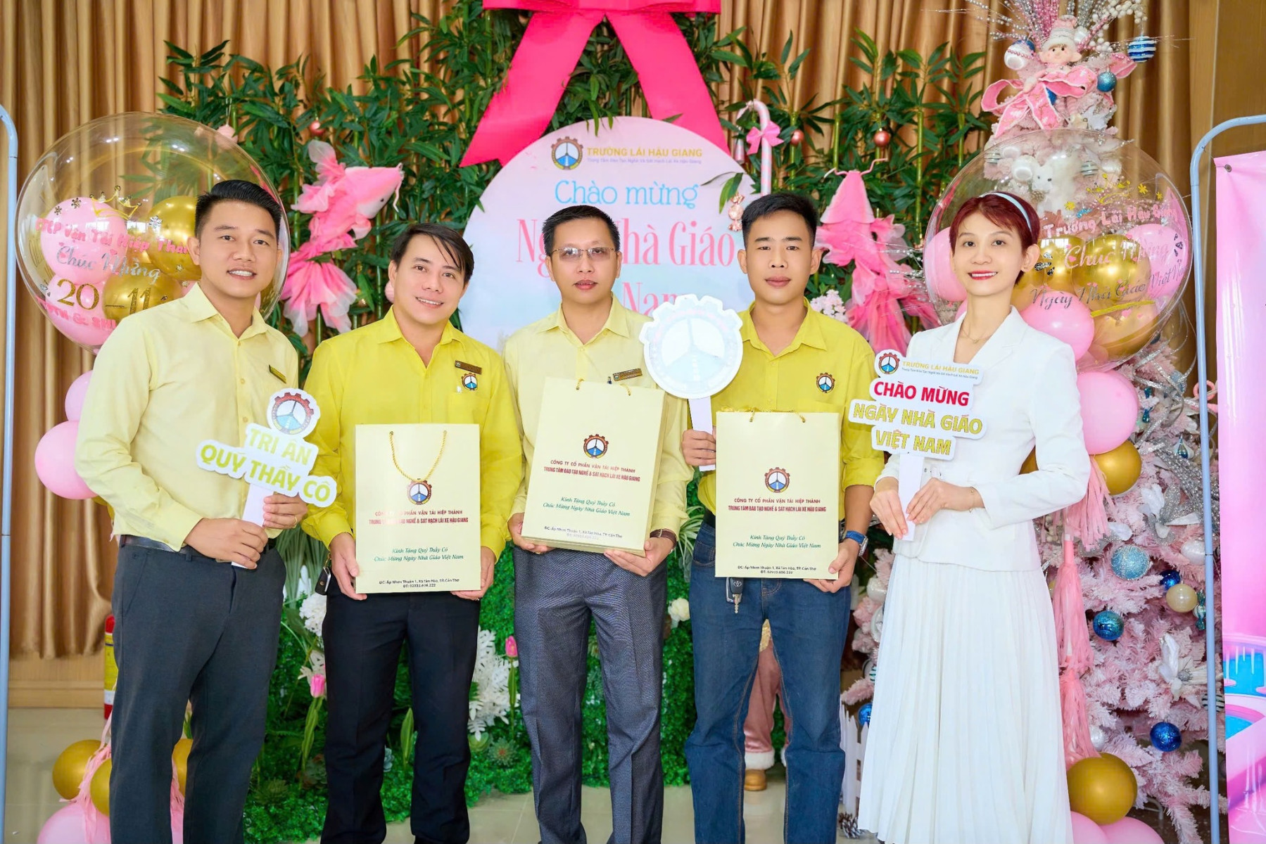 //www.truonglaihaugiang.superweb.xyz/files/images/20.11.2025.jpg?v=1.0