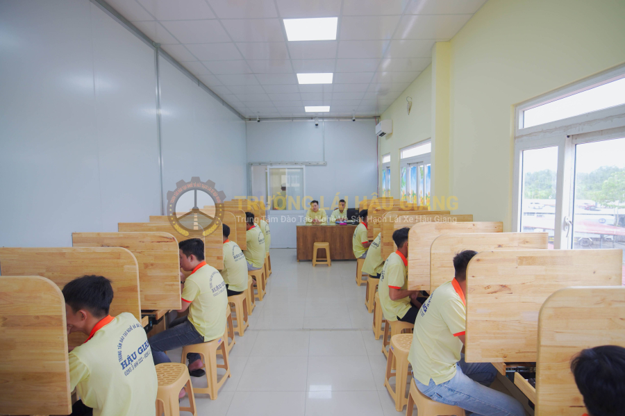 Hạng A (đã có GPLX Ôtô)